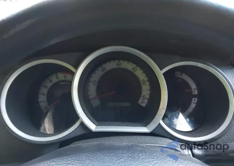 2011 Toyota Tacoma Prerunner z USA, uszkodzony, nr VIN 5TFJX4GNXBX004091